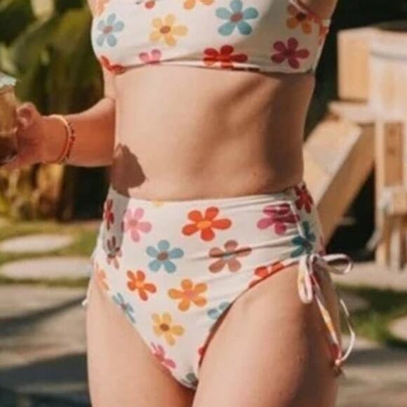 Marine Layer Oaxaca Bikini Set Top & Bottoms High Waisted Floral White  NWT M - Picture 5 of 11